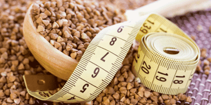 La dieta del grano saraceno ha il contenuto calorico più basso possibile