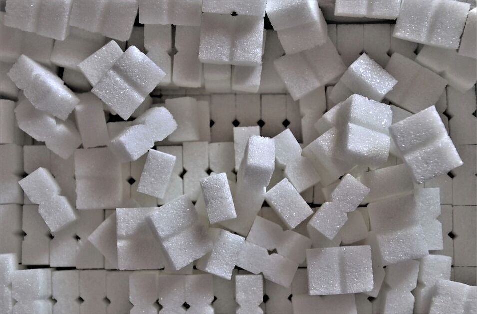 lo zucchero contribuisce all'aumento di peso