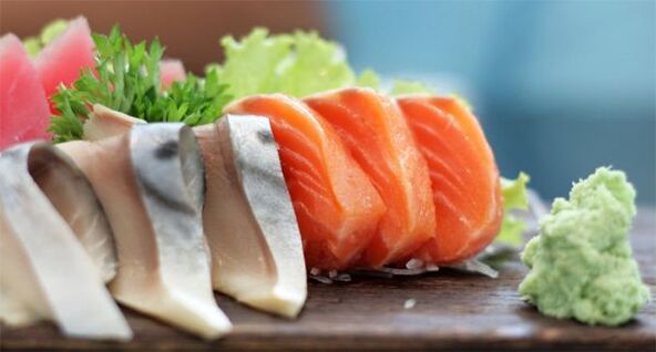 Nella dieta giapponese puoi mangiare pesce, ma senza sale